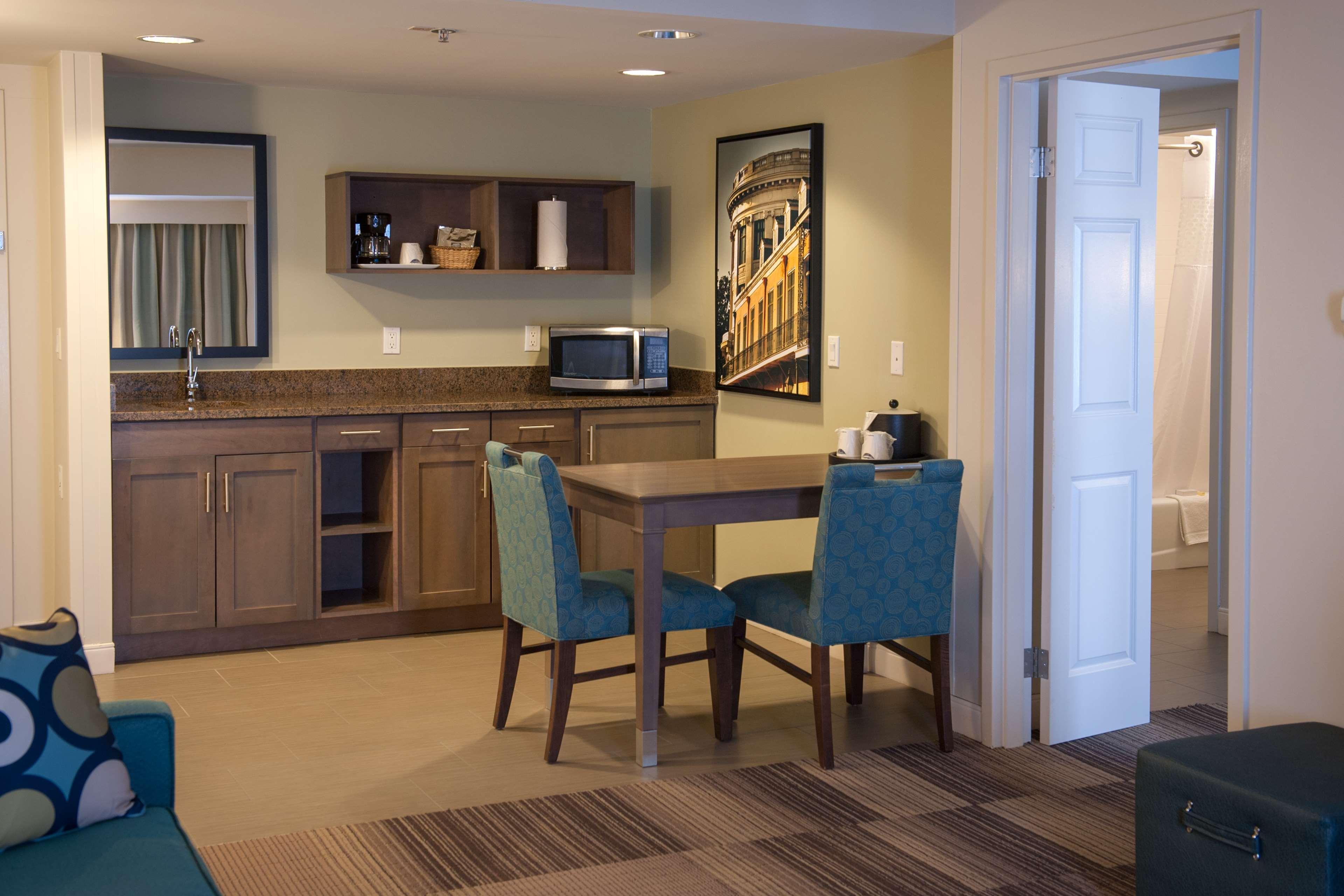 Hampton Inn & Suites New Orleans/Elmwood Harahan Exterior foto