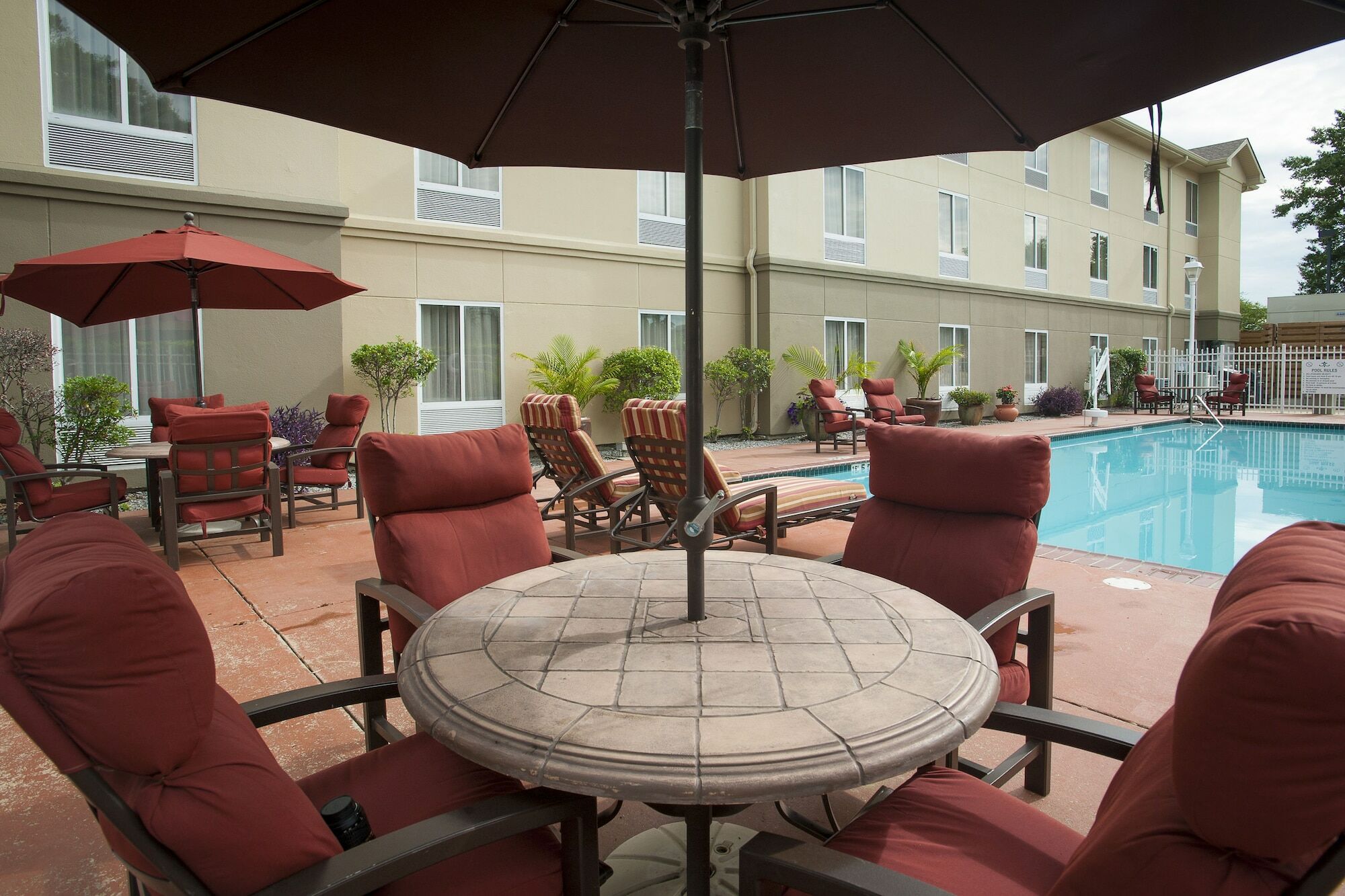 Hampton Inn & Suites New Orleans/Elmwood Harahan Exterior foto